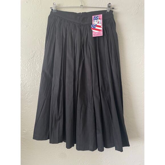 NWT PINUP COUTURE JENNY GATHERED SWING SKIRT SATEEN L Feminine 50s Minimalist - Picture 2 of 9